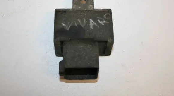 Glow plug pre-heat relay