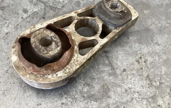 Chrysler Grand Voyager IV Gearbox mount