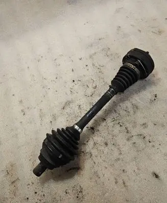 Seat Leon (1P) Front driveshaft