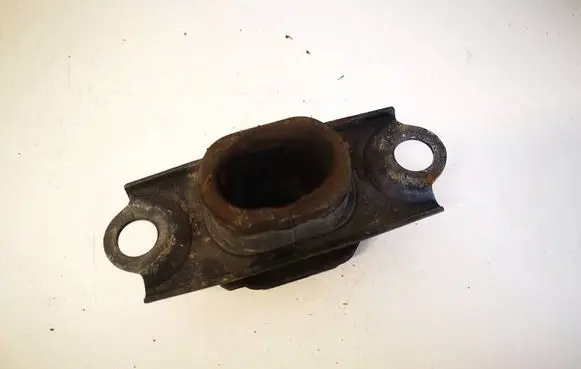 Nissan Micra K14 Engine mount bracket 