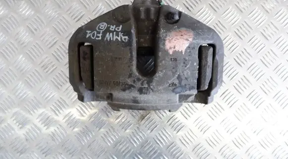 BMW 7 F01 F02 F03 F04 Front brake caliper 6786818 6786820