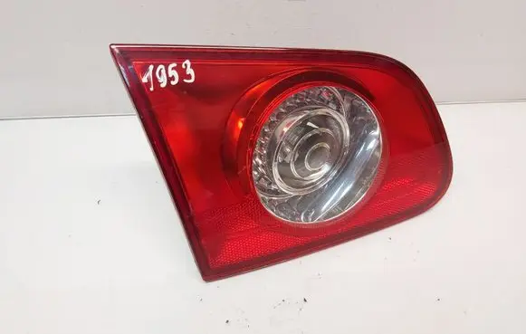 Volkswagen PASSAT B6 Tailgate rear/tail lights 3C9945093
