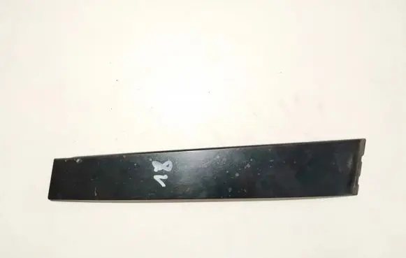 Toyota Yaris Rear door glass trim molding 175626360 75755