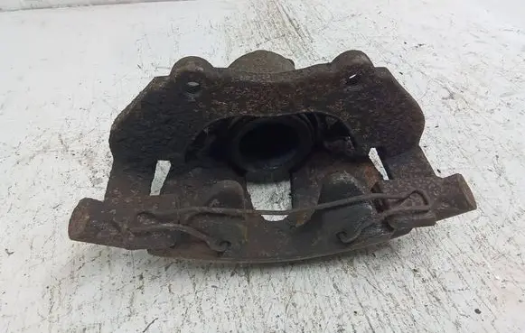 Ford Kuga I Front brake caliper