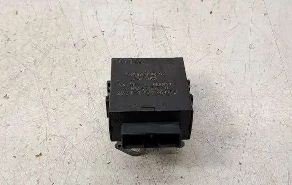 Toyota Verso Window wiper relay 859400F020
