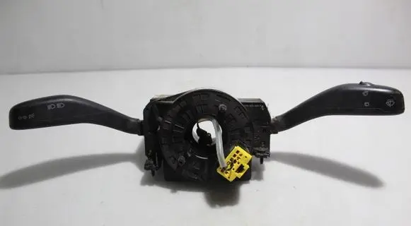 Volkswagen Polo Light switch