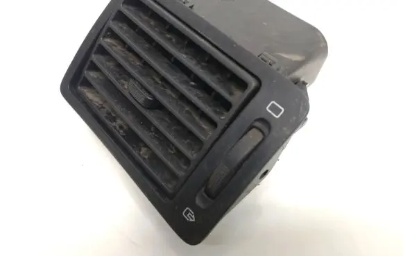 Fiat Scudo Dashboard side air vent grill/cover trim 9634498977