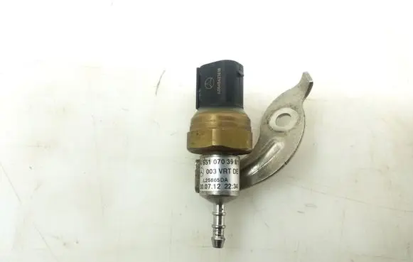 Mercedes-Benz CLS C218 X218 Sensor A6510703981