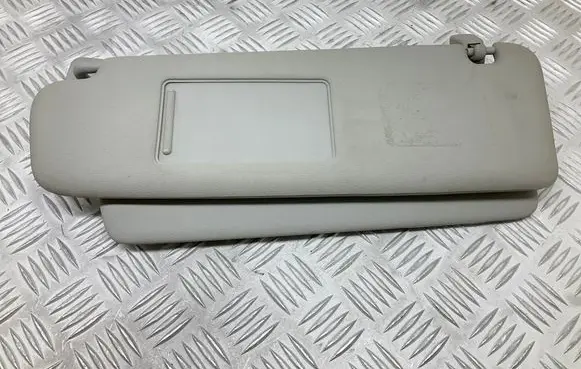 Sun visor