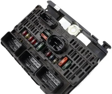Peugeot 407 Fuse box set 9654815780 S118983001G BSML0100