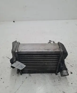 Audi A4 S4 B6 8E 8H Intercooler radiator 8E0145805M