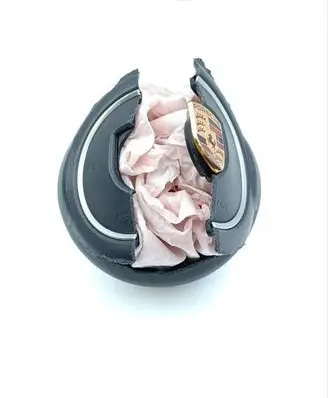 Steering wheel airbag