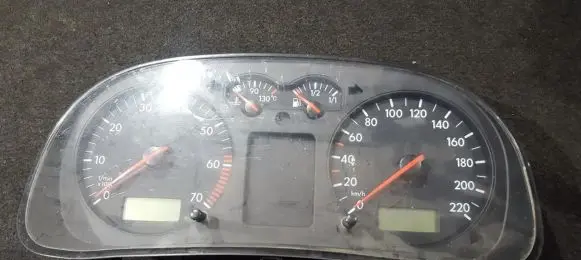 Volkswagen Golf IV Speedometer (instrument cluster) 1j0919861