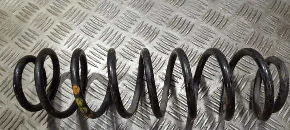 Volkswagen Polo Rear coil spring