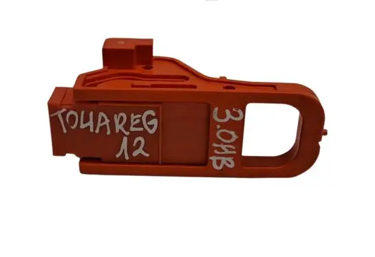 Volkswagen Touareg II Battery relay fuse 7P0915423A