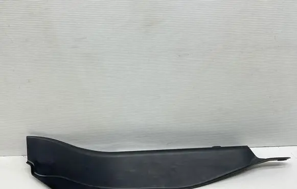Fender end trim