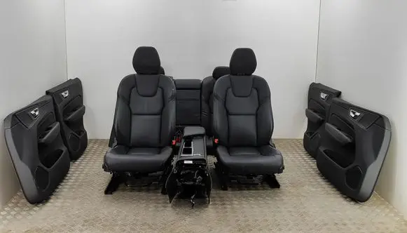 Volvo XC60 Interior set 30747689 30747688