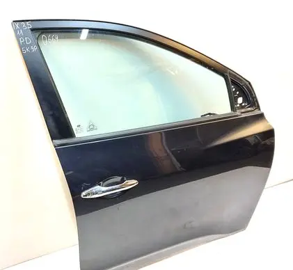Hyundai ix35 Front door