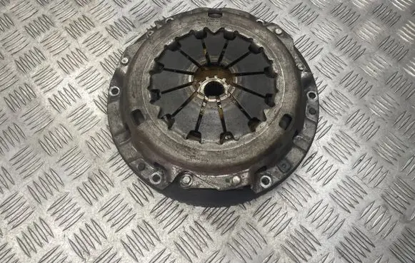 Toyota Yaris Clutch set kit DTX214 9F19 063301