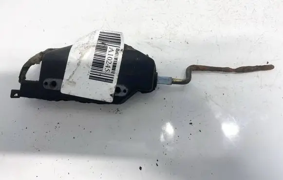 Opel Astra F Central locking motor 90414159