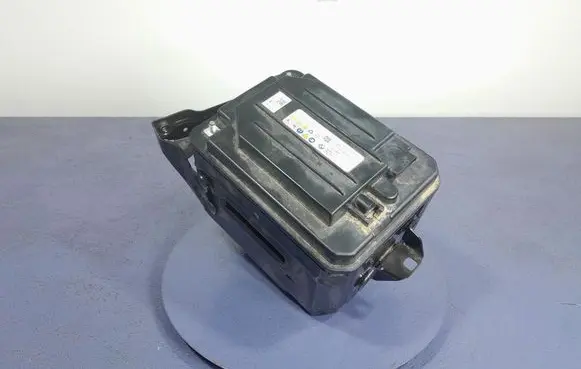 BMW X4 F26 Hybrid / electric car battery 5A58884