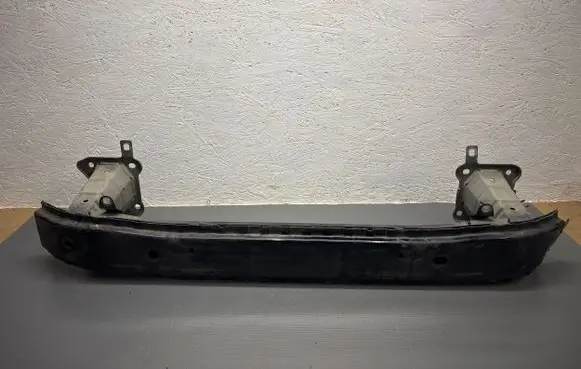 Volvo C30 Front bumper cross member