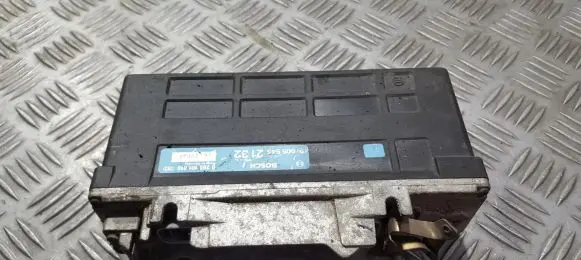 Mercedes-Benz E W124 ABS control unit/module 0055452132 0265101018