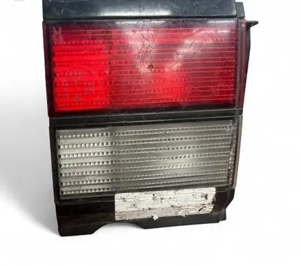Volkswagen PASSAT B5 Rear/tail lights 321945259