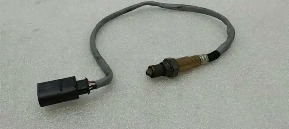 Mercedes-Benz C W205 Lambda probe sensor A0075421618