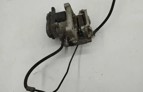 Opel Mokka B Rear brake caliper 9842295180