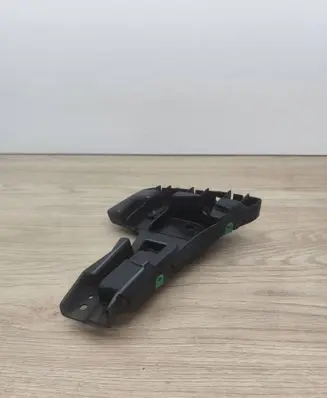 Volvo V60 Front bumper mounting bracket 31323832