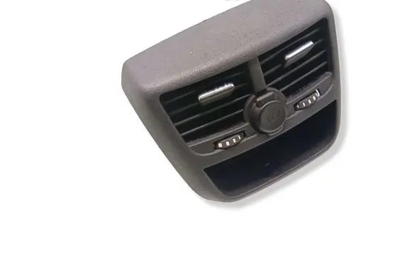 Peugeot 508 Rear air vent grill 9686453677