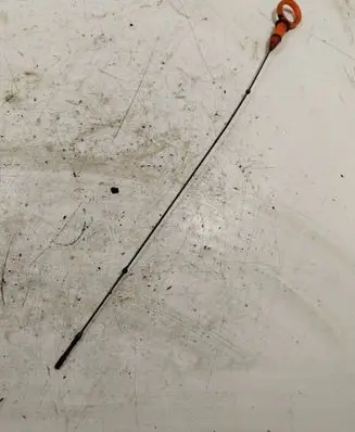Oil level dip stick