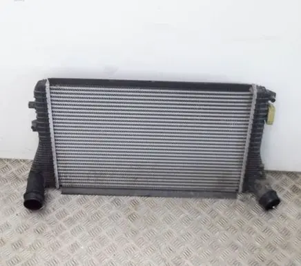 Volkswagen PASSAT B8 Intercooler radiator 3C0145805AM