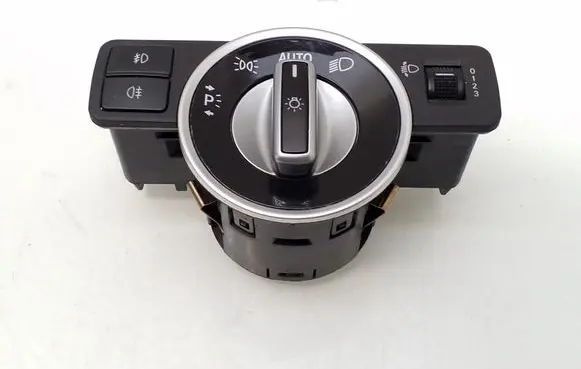 Mercedes-Benz C W204 Light switch