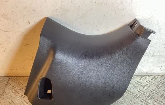 Lexus RX 450H Foot area side trim 621010E020