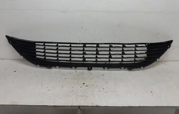 Opel Corsa F Front bumper lower grill 982983198000 9829831980