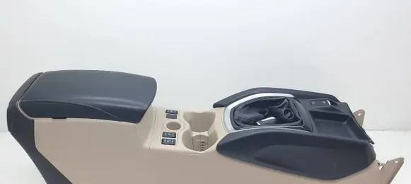Nissan X-Trail T32 Center console 
