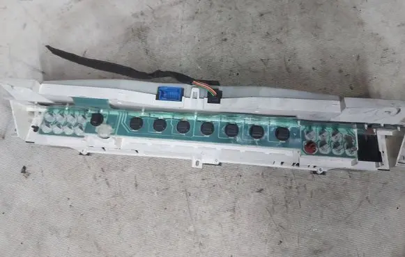 Renault Espace III Speedometer (instrument cluster) 6025408258 1313056 29123361