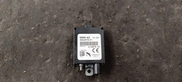 BMW X5 E53 Aerial antenna amplifier 6922879