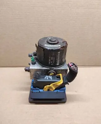 Renault Espace IV ABS Pump 8200808145 10039929574 P5CT2AAY7