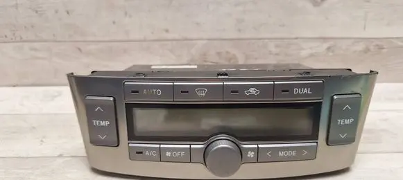 Toyota Avensis T250 Climate control unit 5590205050H 5590005271 7H29203