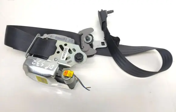 KIA Rio Front seatbelt 888801W600HcS