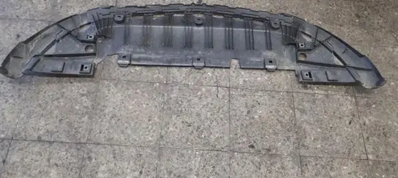 Mercedes-Benz GLA H247 Front bumper skid plate/under tray a2478857102