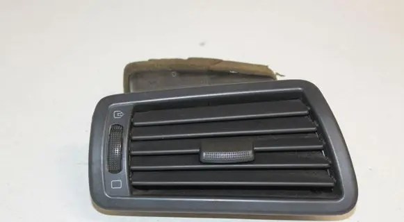 Peugeot 807 Dashboard side air vent grill/cover trim 1484109077 1491964077 8282