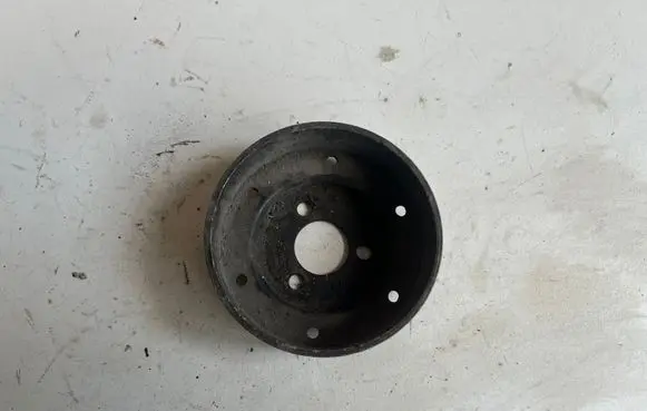 Audi A4 S4 B5 8D Water pump pulley 058119145