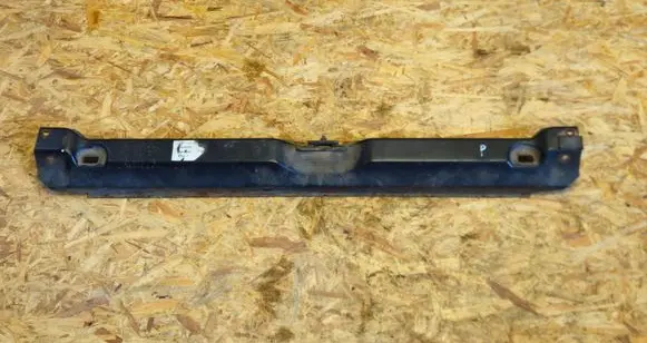 Volkswagen Transporter - Caravelle T4 Top upper radiator support slam panel