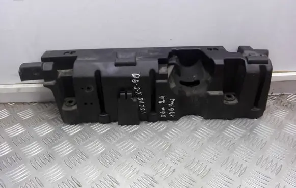 Volvo XC90 Engine cover (trim) 30757533