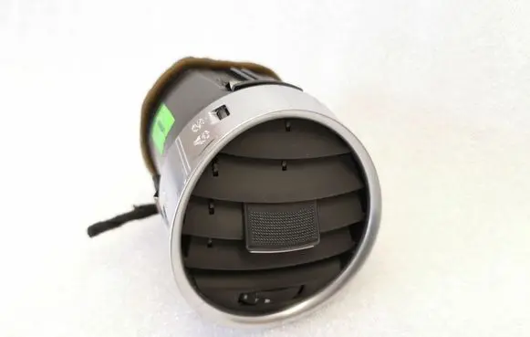 Audi A4 S4 B6 8E 8H Dash center air vent grill 8H0820951D