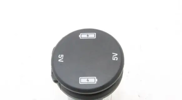 Land Rover Range Rover L405 USB socket connector FK7219010AB